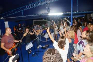 Charlie's & Ruano Band menea a Salinetas (Foto TA)